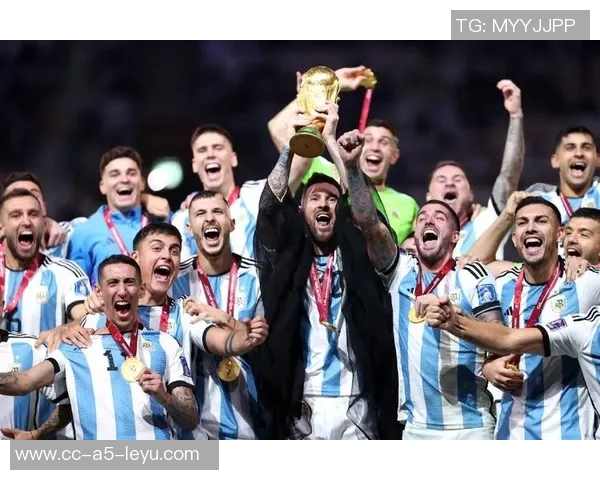 马丁内斯称梅罗为足球榜样六届世界杯是对他们的最佳回报 马丁内斯称梅罗为足球榜样六届世界杯是对他们的最佳回报